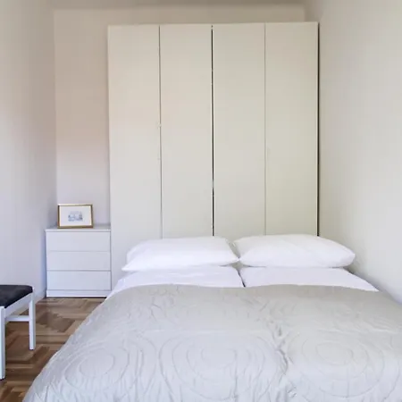 Apartman Apartament Przy Starym Miescie Varsó